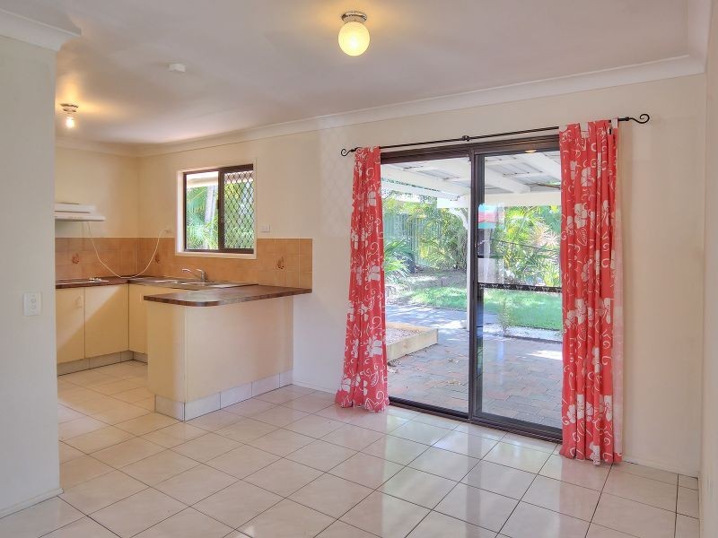 36 Centaurus Crescent, Regents Park QLD 4118