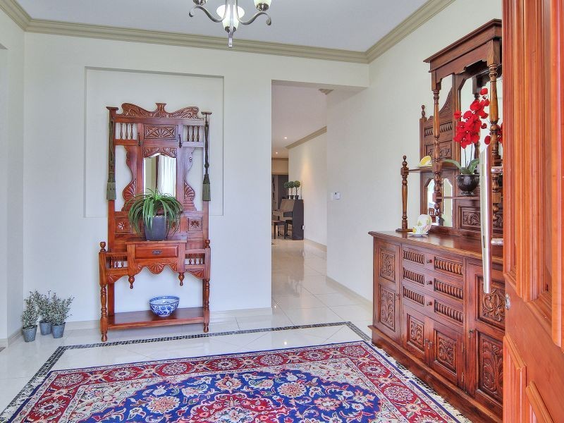 6 Primula Drive, Regents Park QLD 4118