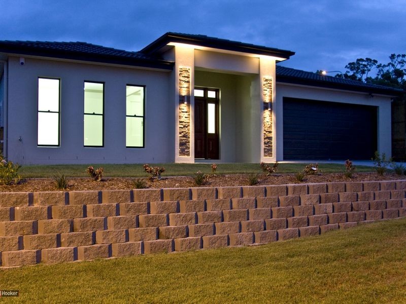 6 Primula Drive, Regents Park QLD 4118