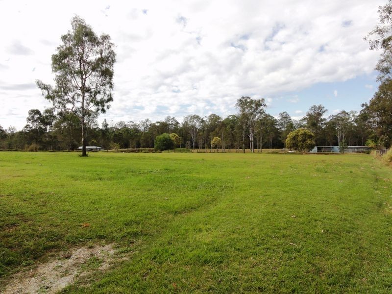 452 Teviot Road, North Maclean QLD 4280