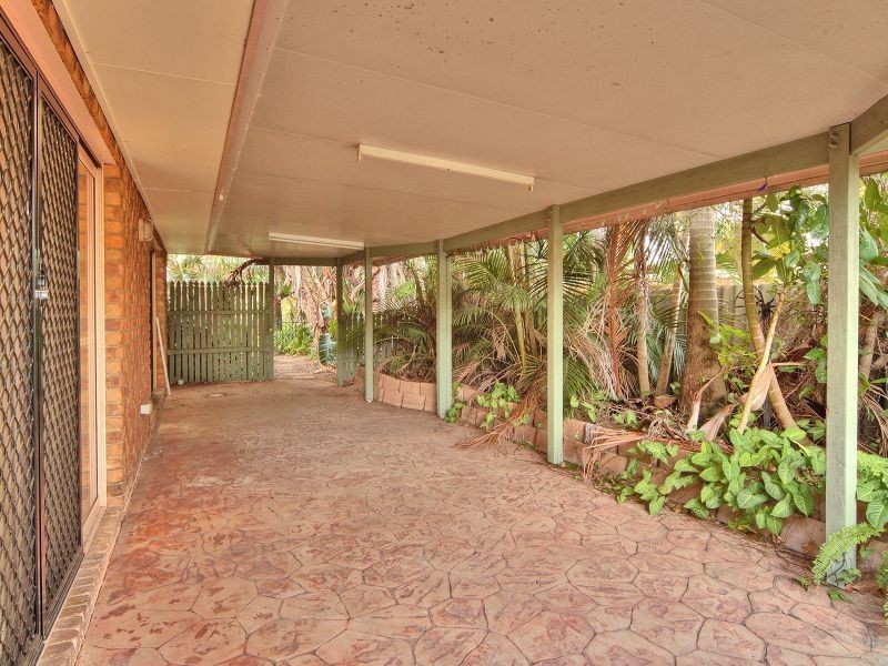 10 Lyngrove Street, Kingston QLD 4114