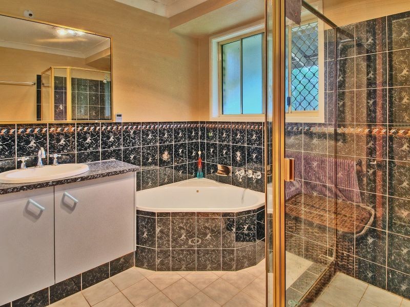 88 – 90 Archer Court, Chambers Flat QLD 4133