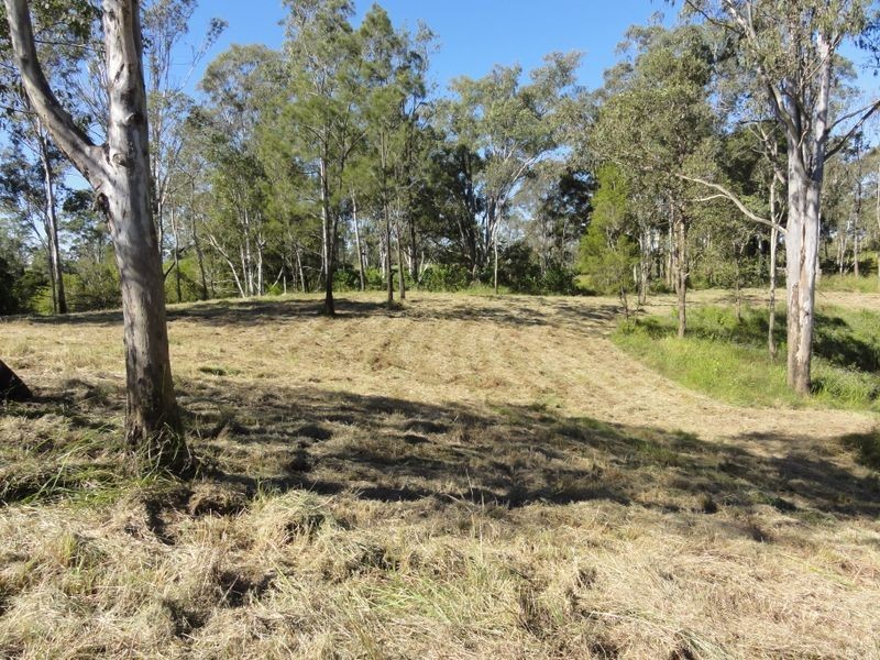 134 Sharon Drive, North Maclean QLD 4280