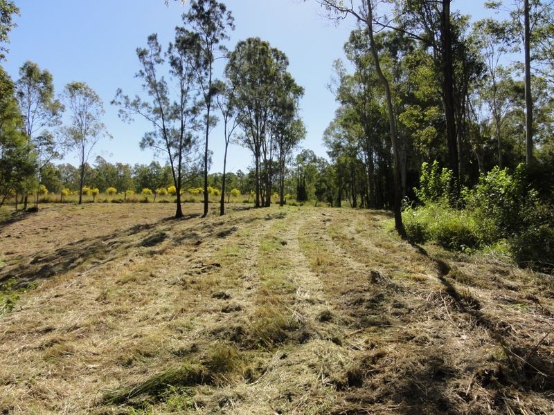 134 Sharon Drive, North Maclean QLD 4280