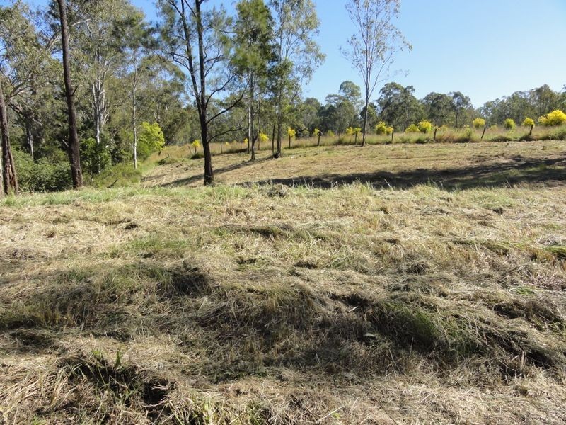 134 Sharon Drive, North Maclean QLD 4280