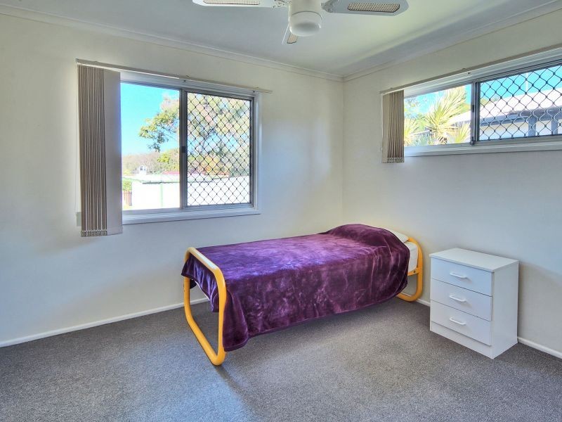 8 Strathallen Drive, Boronia Heights QLD 4124