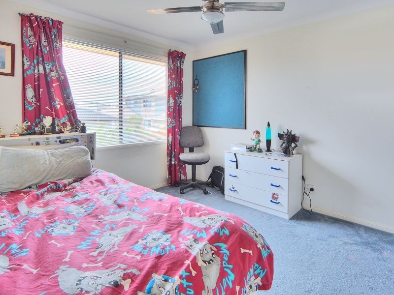 9 Maryland Drive, Regents Park QLD 4118