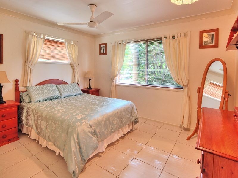 18 Woodland Crescent, Browns Plains QLD 4118