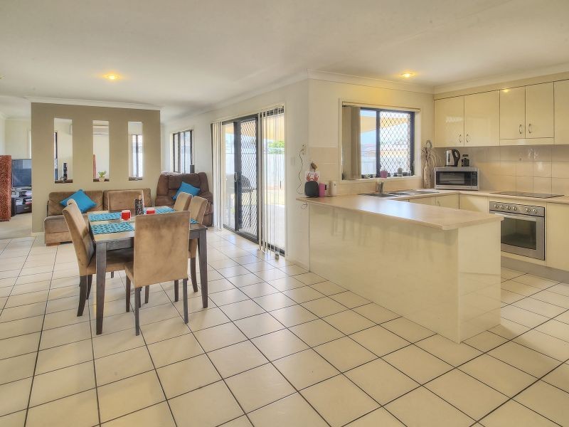 12 Webcke Avenue, Crestmead QLD 4132