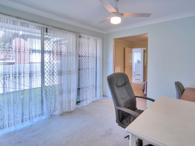 10 Barry Street, Boronia Heights QLD 4124