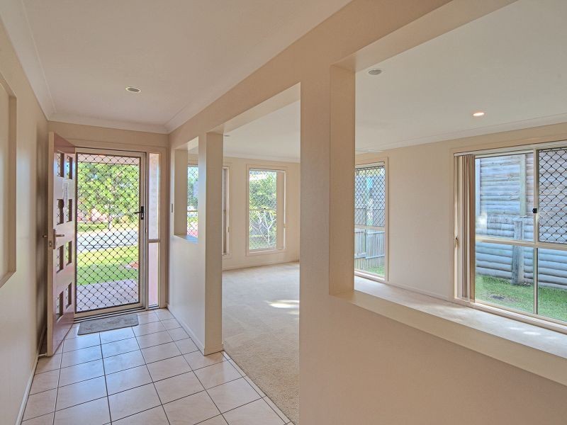 2 Blueberry Ash Court, Boronia Heights QLD 4124