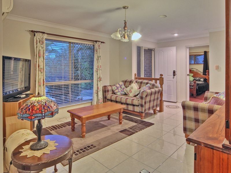 130 Emerald Drive, Regents Park QLD 4118