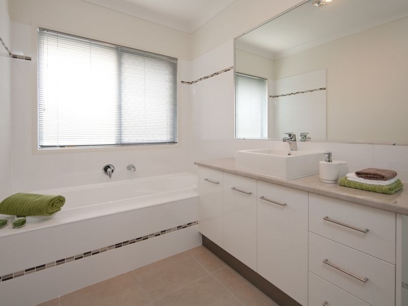 108 Platypus Drive, Greenbank QLD 4124