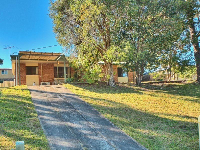31 Strathallen Drive, Boronia Heights QLD 4124