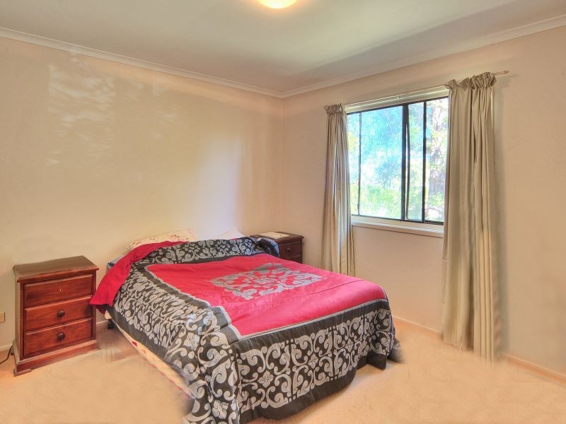 31 Strathallen Drive, Boronia Heights QLD 4124