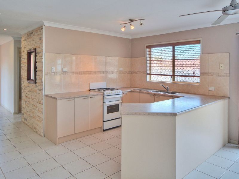 19 Lutton Court, Boronia Heights QLD 4124