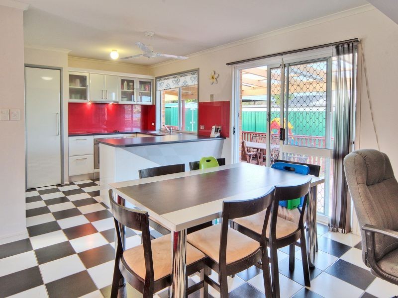 1 Hume Court, Boronia Heights QLD 4124