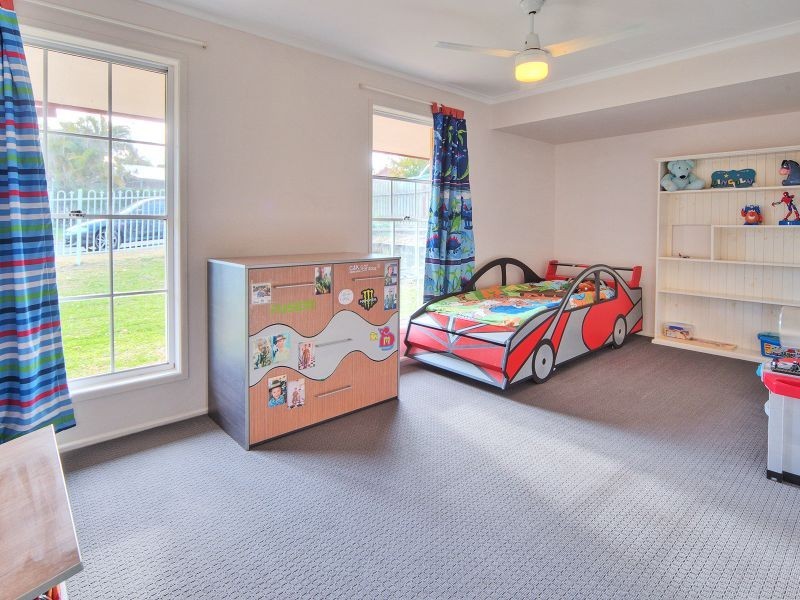 1 Hume Court, Boronia Heights QLD 4124