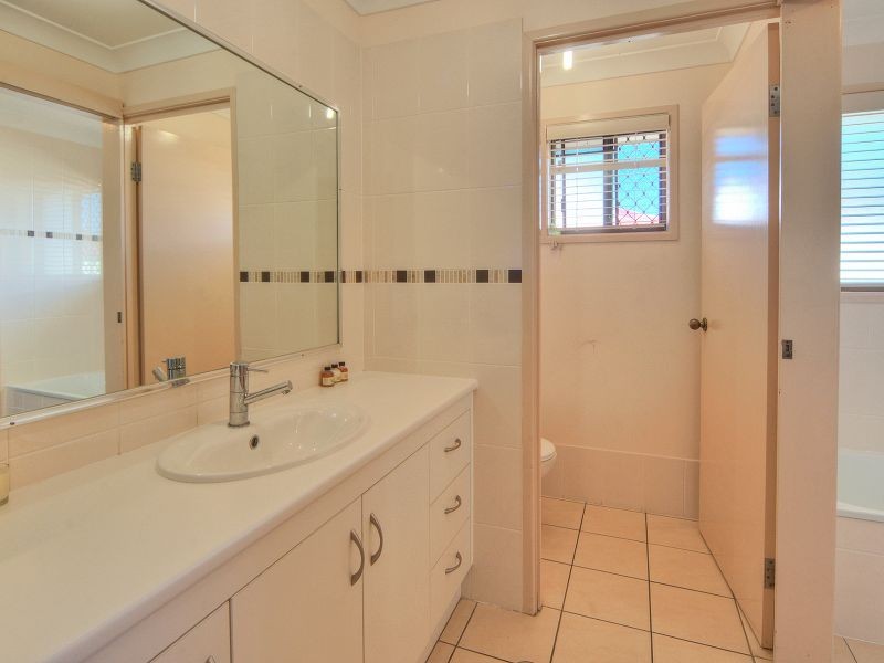 19 Macquarie Street, Boronia Heights QLD 4124