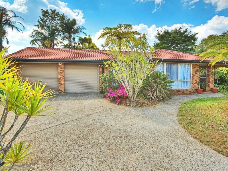 11 Lucida Court, Regents Park QLD 4118
