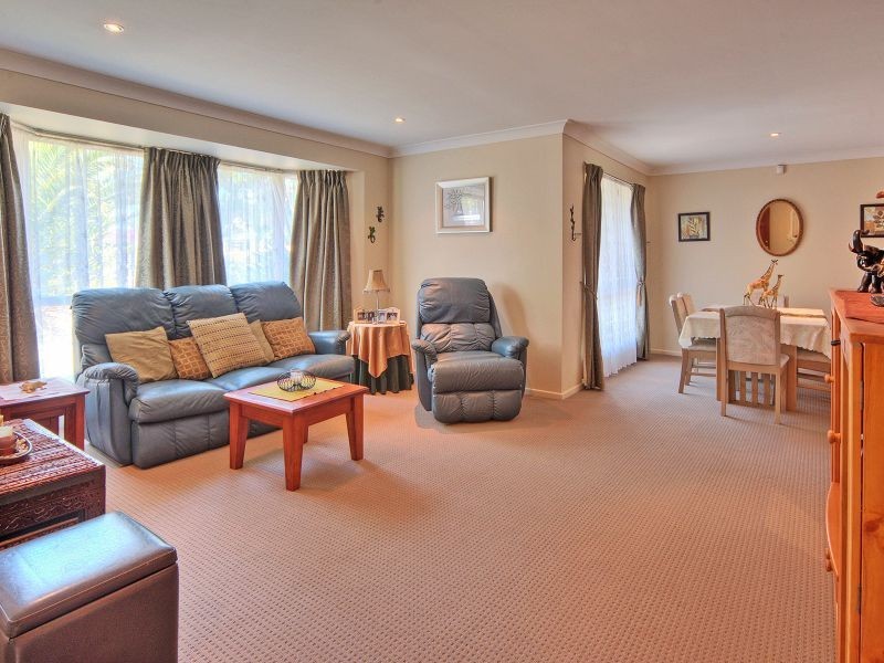 11 Lucida Court, Regents Park QLD 4118