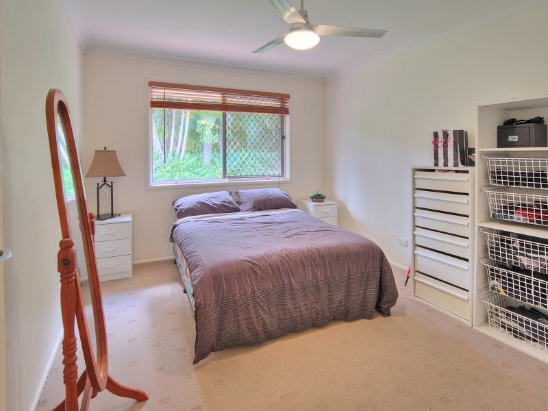 18 Hunter Rd, Boronia Heights QLD 4124