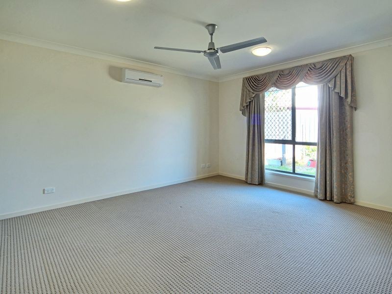 23 Hilltop Crescent, Jimboomba QLD 4280