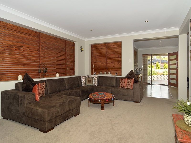 22 Bluewing Court, Greenbank QLD 4124