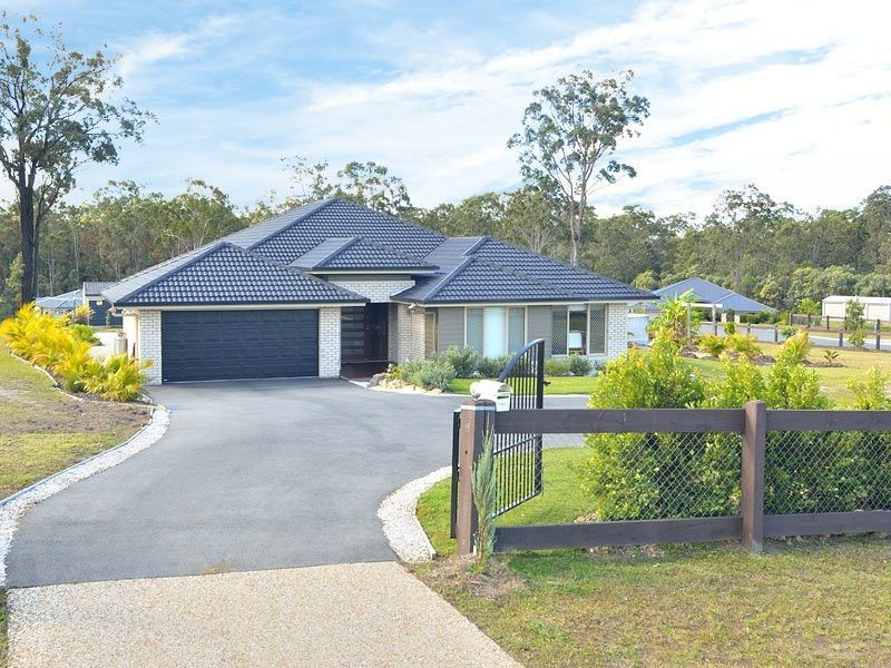 22 Bluewing Court, Greenbank QLD 4124