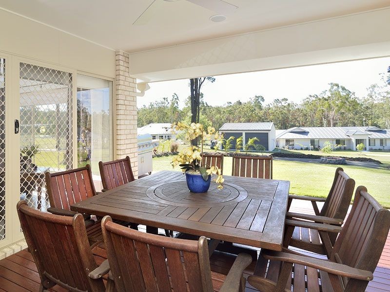 22 Bluewing Court, Greenbank QLD 4124