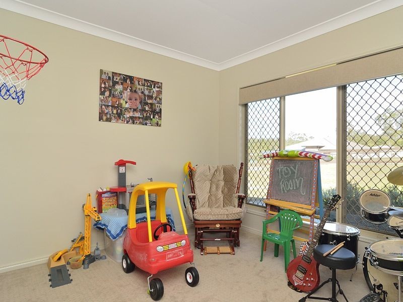 22 Bluewing Court, Greenbank QLD 4124