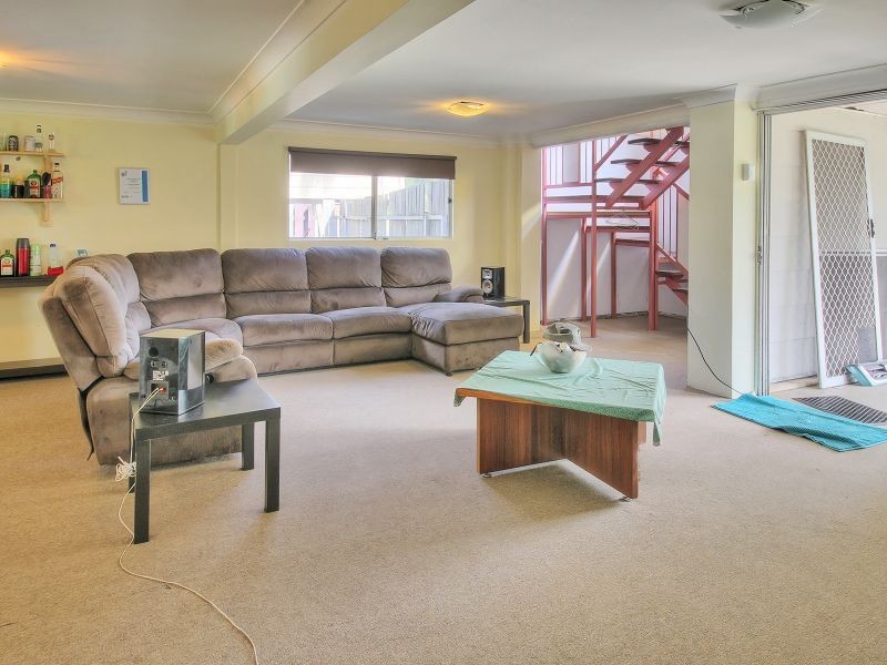 22 Ochna Street, Crestmead QLD 4132