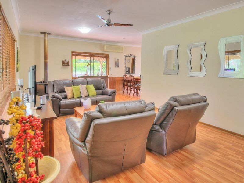 29 Glenwood Road, Munruben QLD 4125