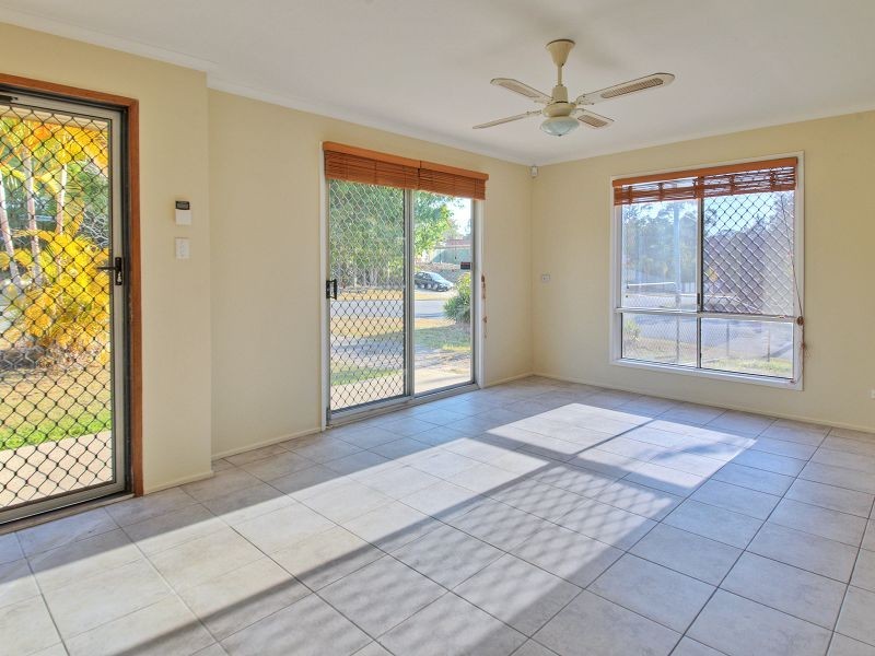9 Dunblane Drive, Boronia Heights QLD 4124
