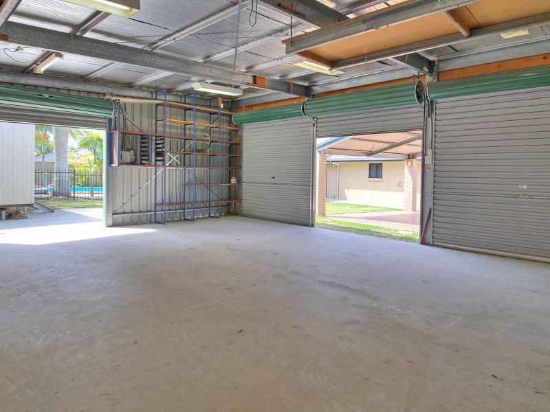 52 Bywater Street, Hillcrest QLD 4118