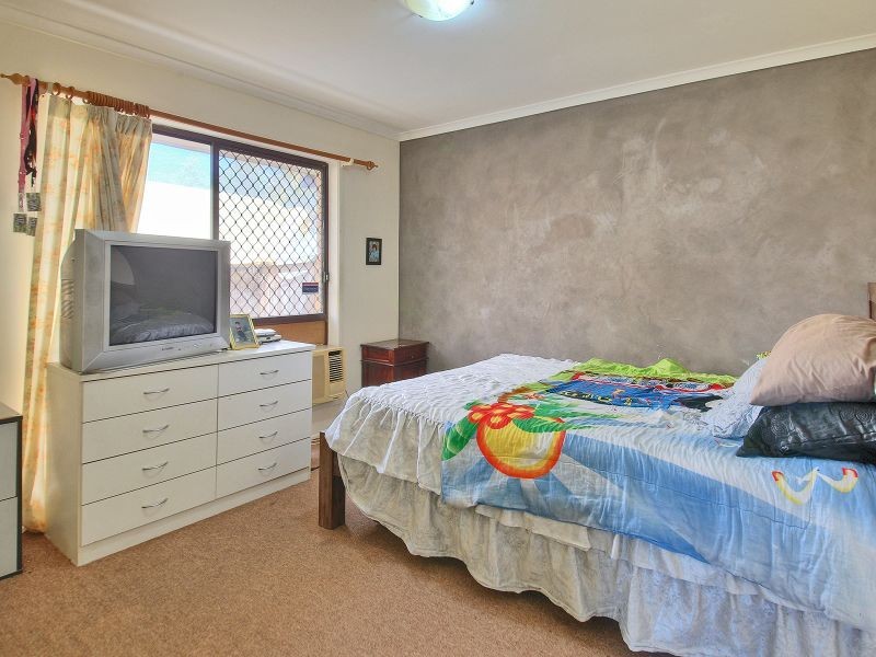 17 Brett Avenue, Browns Plains QLD 4118