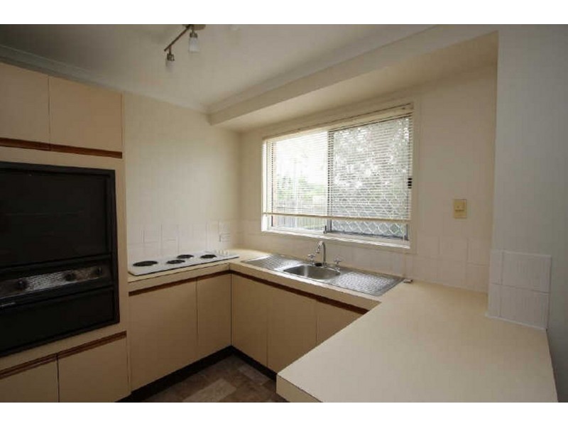 33 Hughes Street, Browns Plains QLD 4118