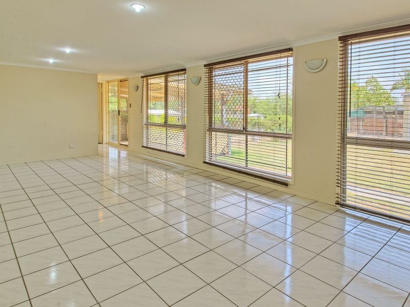 71 Begonia Street, Browns Plains QLD 4118