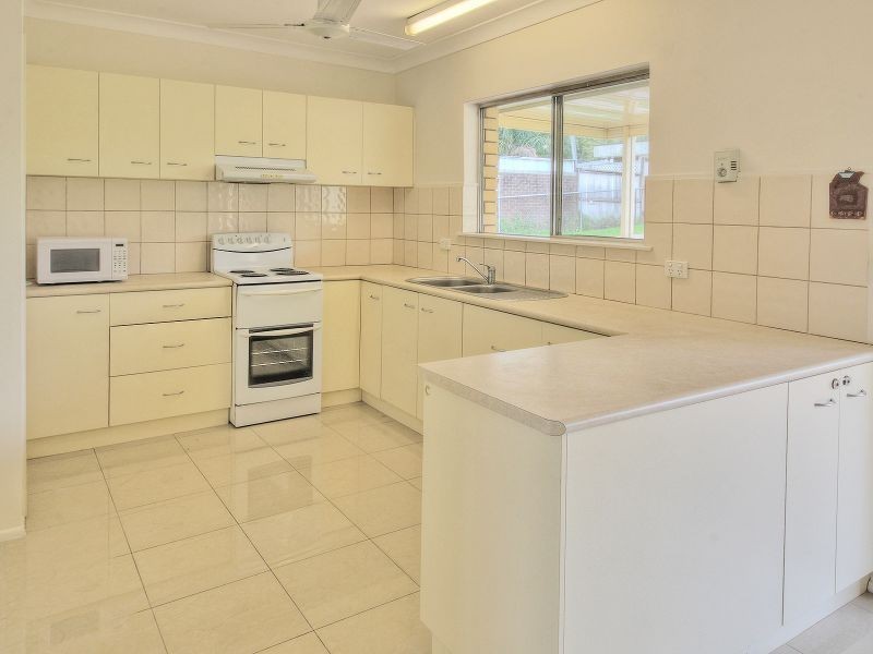 12 Bank Street, Browns Plains QLD 4118