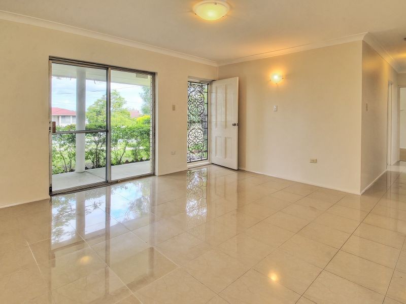 12 Bank Street, Browns Plains QLD 4118