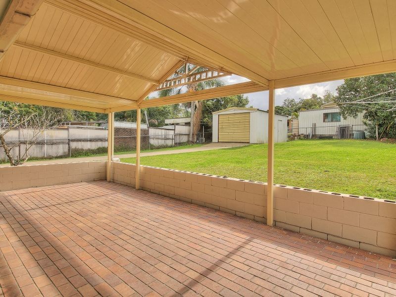 12 Bank Street, Browns Plains QLD 4118