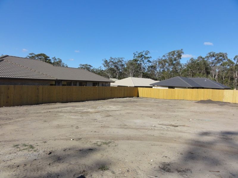 13 Chrysanthus Street, Crestmead QLD 4132