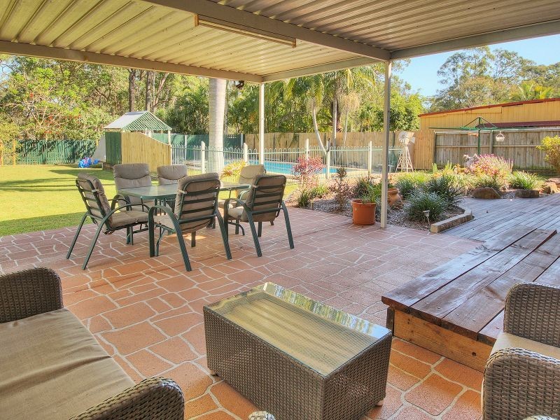33 Ranchwood Avenue, Browns Plains QLD 4118