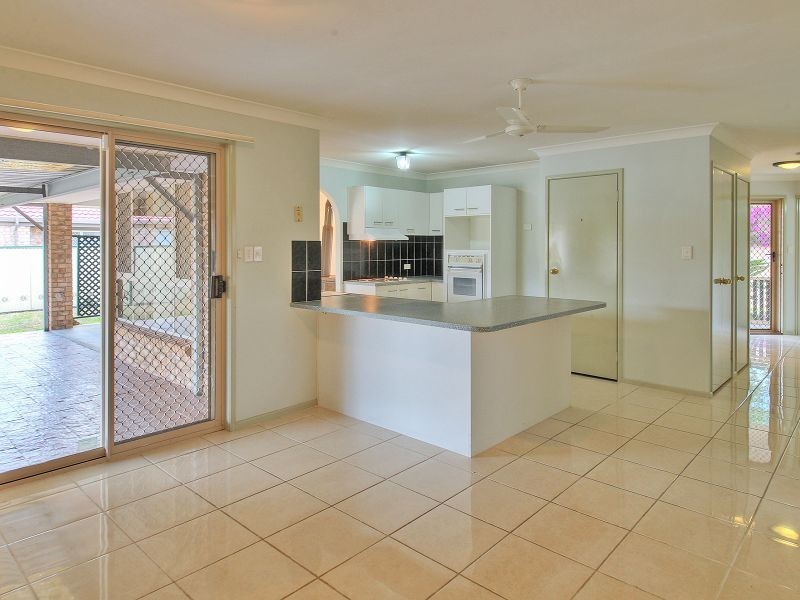 19 Mortlake Crescent, Boronia Heights QLD 4124