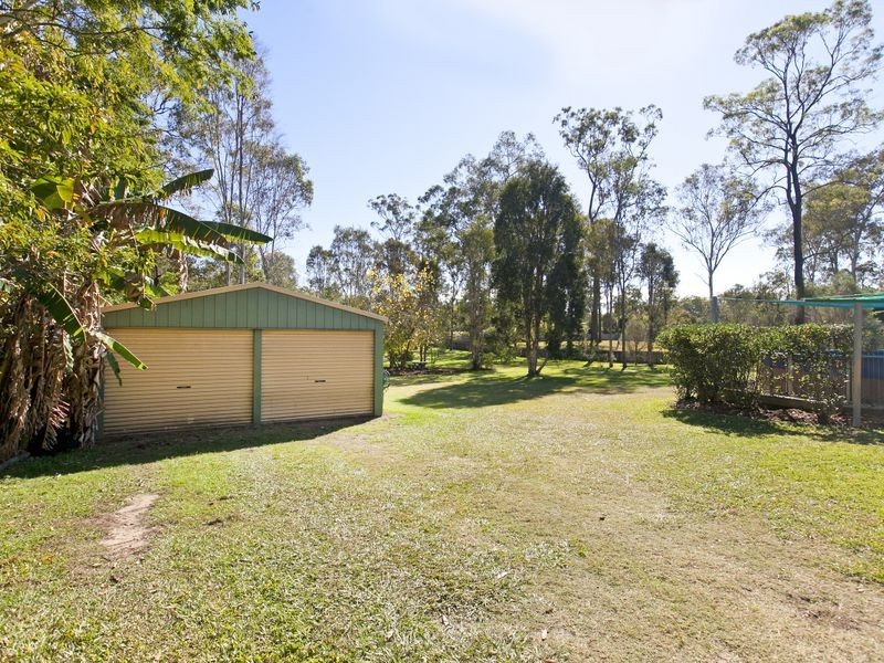513 Middle Rd, Greenbank QLD 4124
