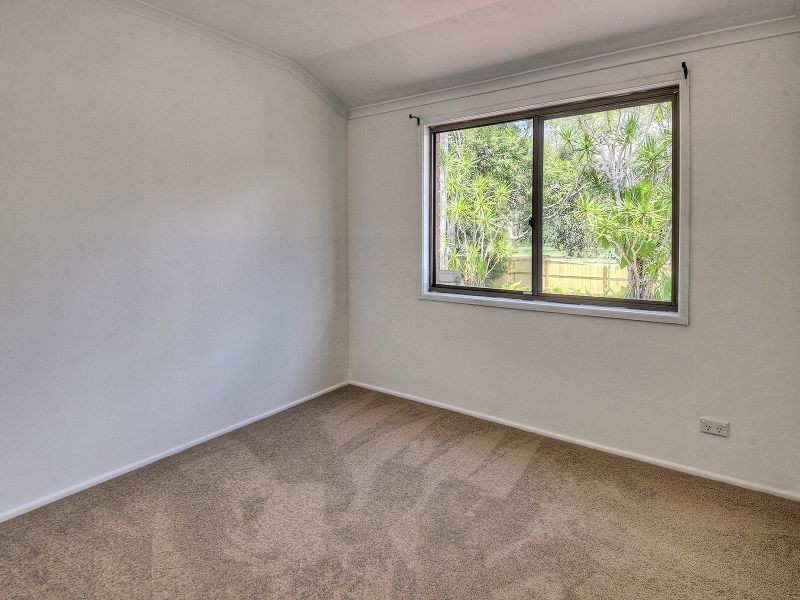 9 Bennett Drive, Regents Park QLD 4118