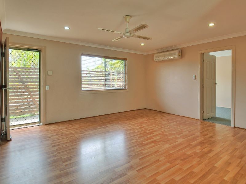 9 Driftwood Street, Crestmead QLD 4132