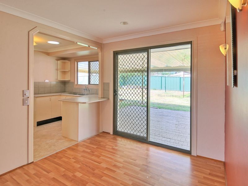 9 Driftwood Street, Crestmead QLD 4132