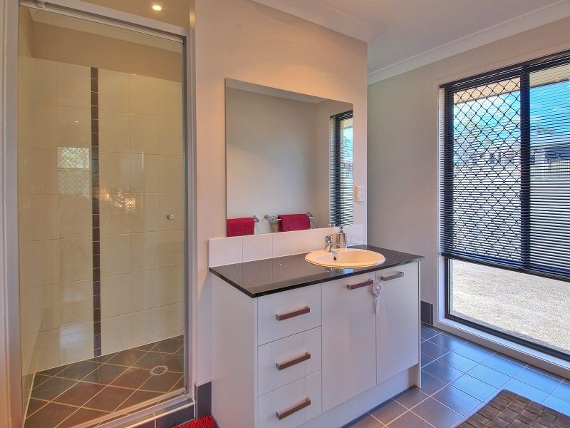 220 Red Gum Road, New Beith QLD 4124