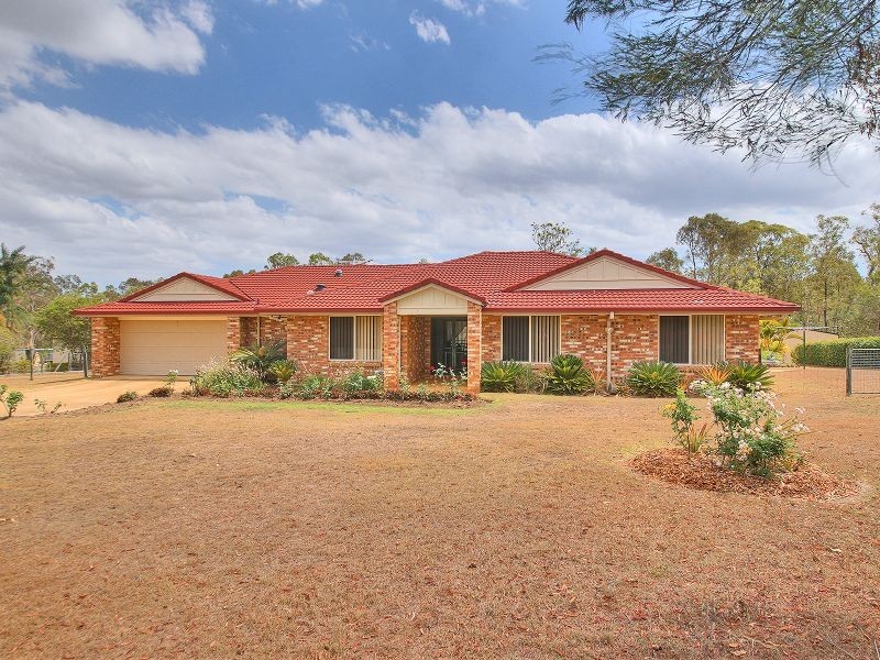 121 Horseshoe Crescent, New Beith QLD 4124